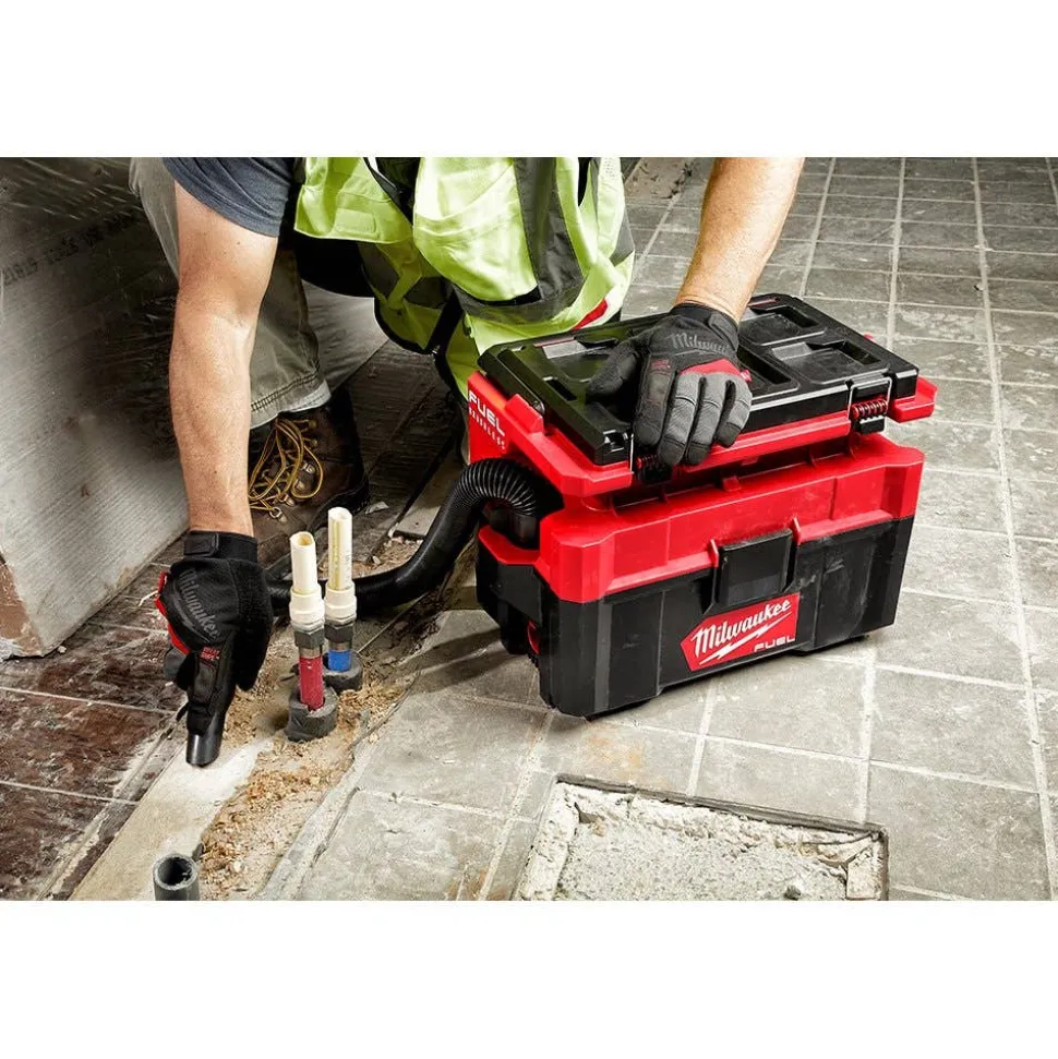 Milwaukee 1-1/4" x 2' to 6' Expandable Hose 49-90-2014