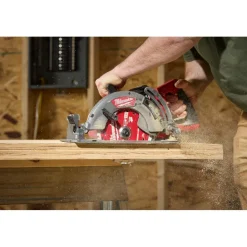 Milwaukee Tools 7-1/4