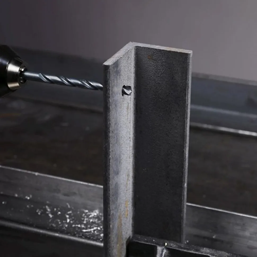 Milwaukee Tools 1/8" Thunderbolt Black Oxide Drill Bit 48-89-2824